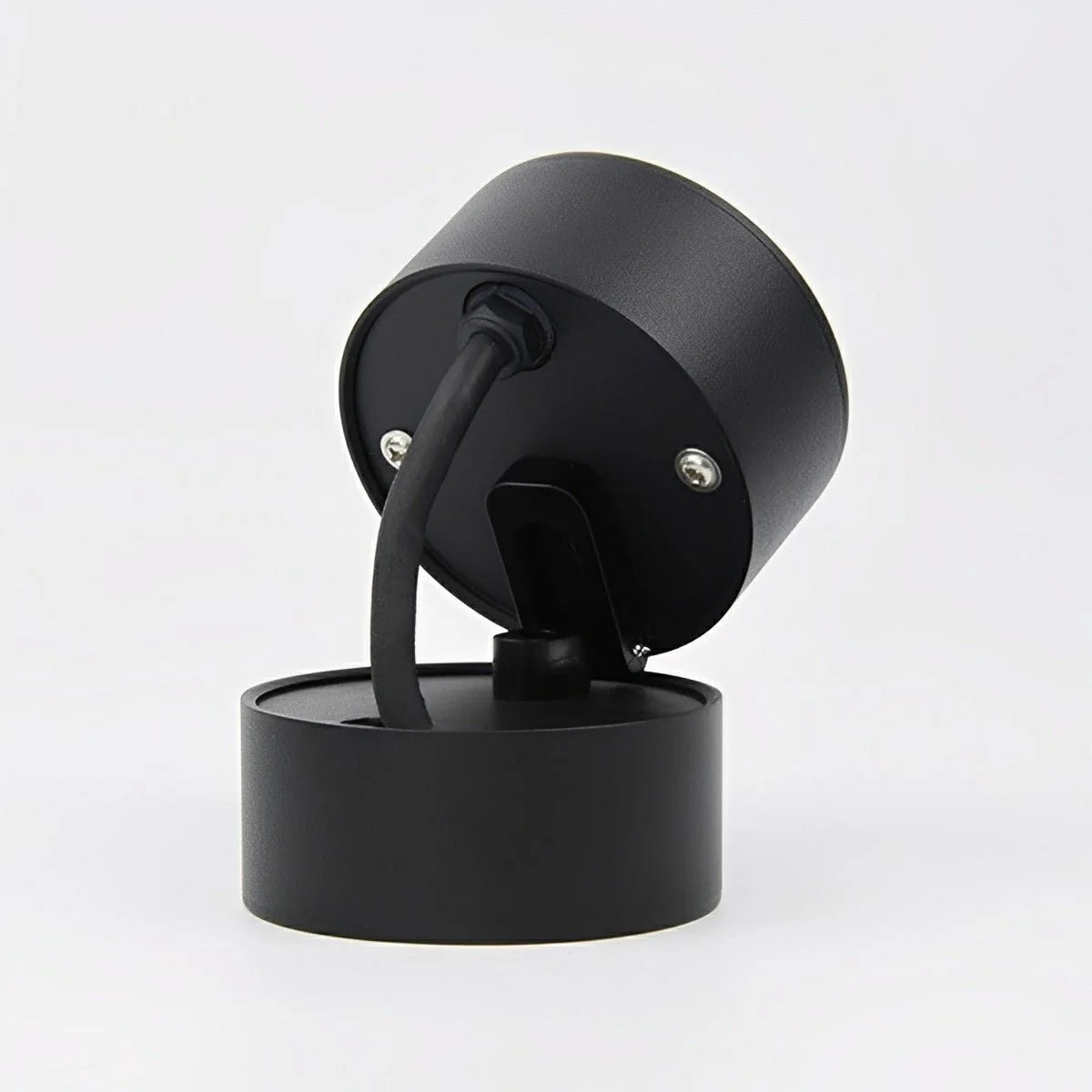 Etsu spotlight, side view showing adjustable joint and cable, studio shot