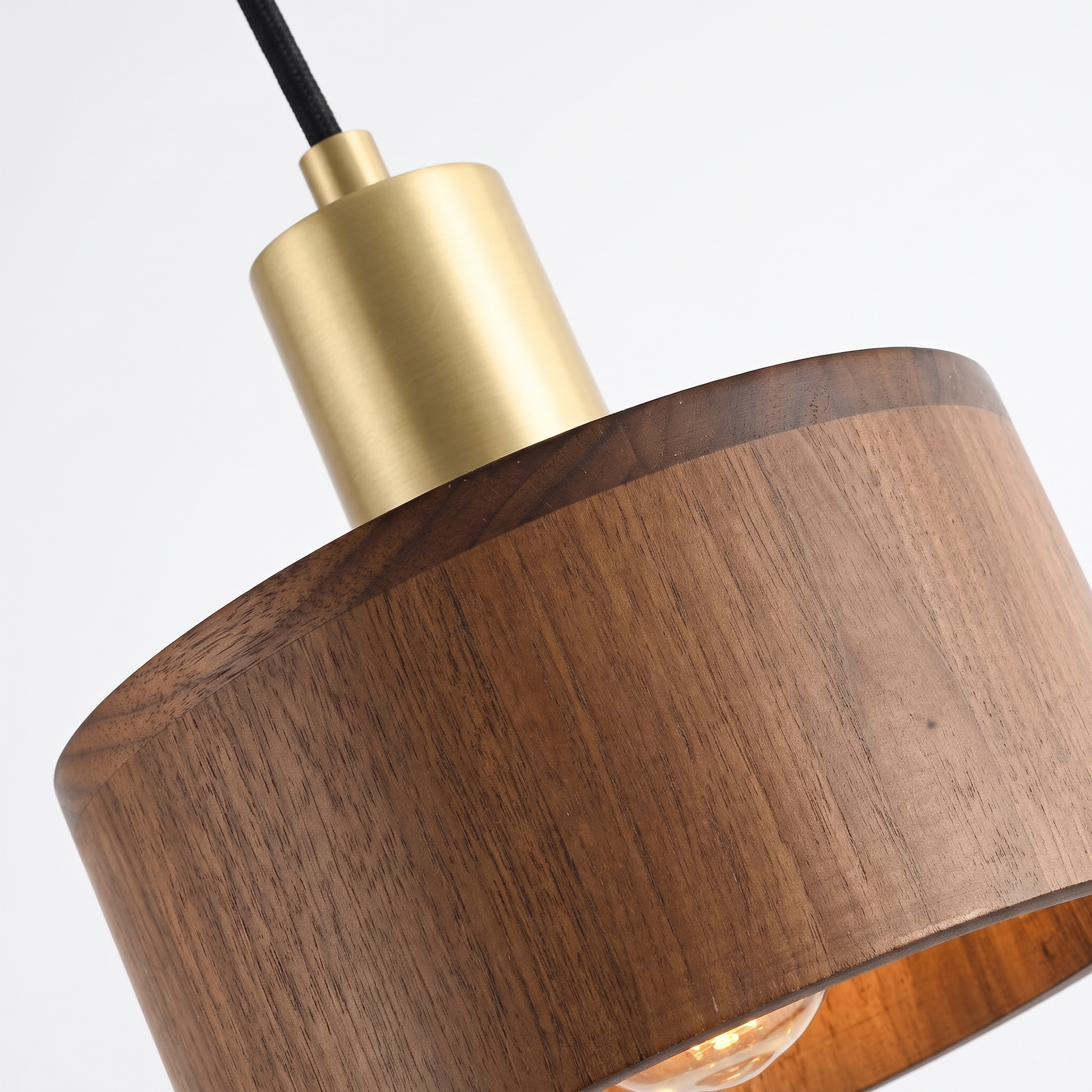 Oqzi pendant light detail, wood shade detailed close up