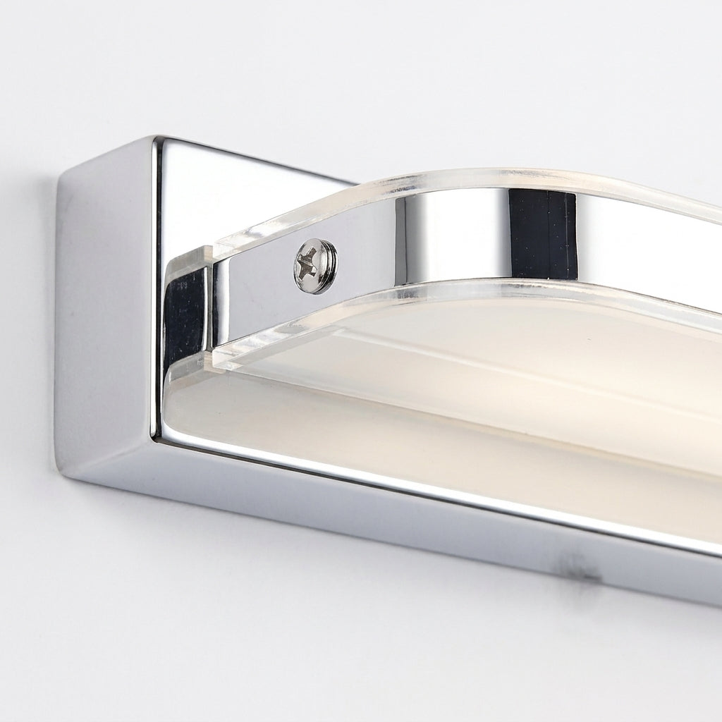 Rymza LED mirror light details zoomed in